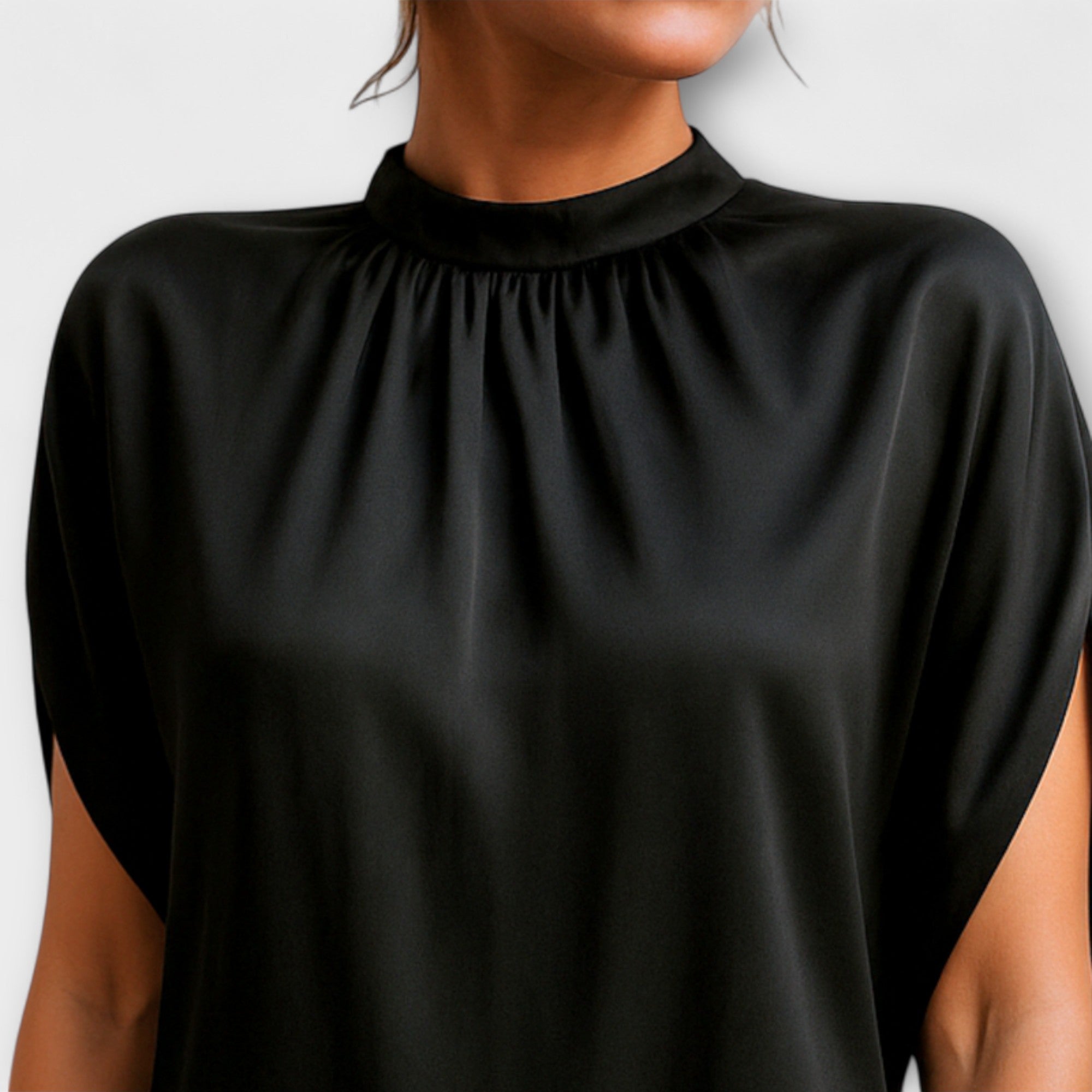 Trudy - Abito Elegante e Scollo Sottile