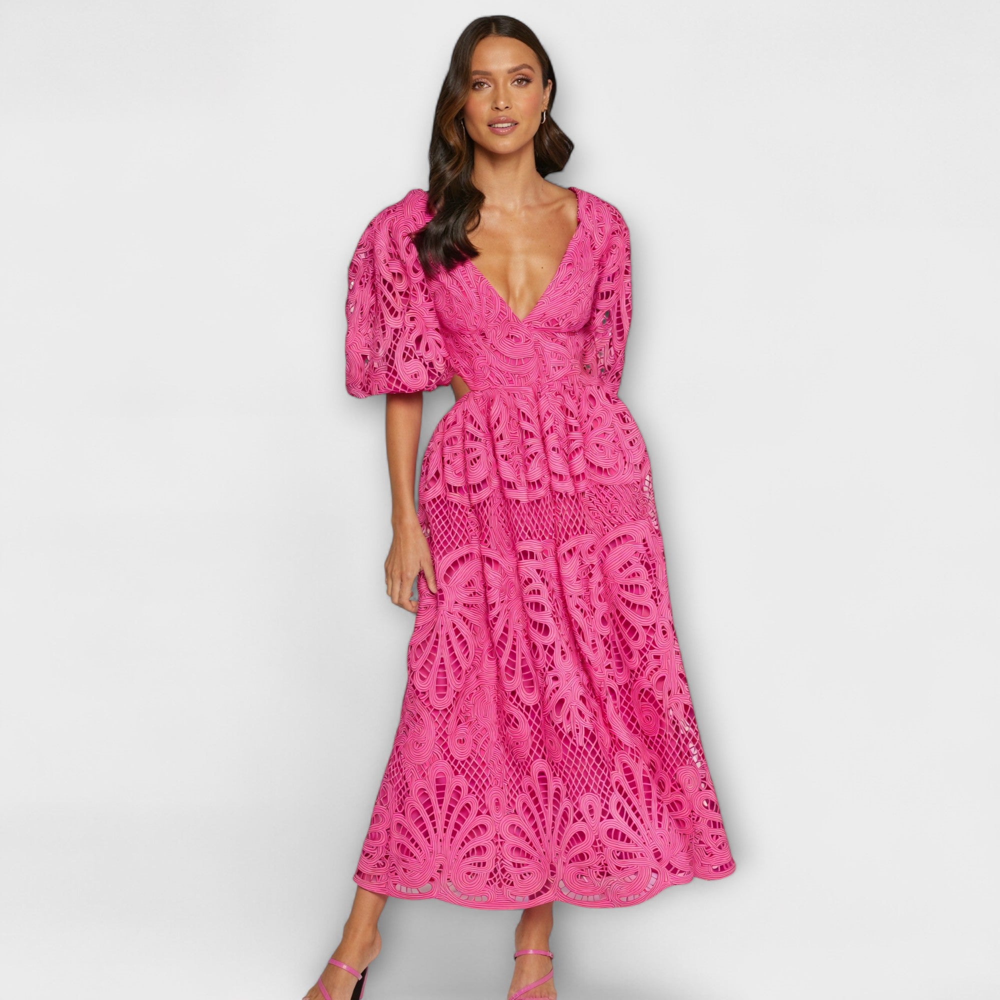 Abito Elegante con Dettagli Delicati