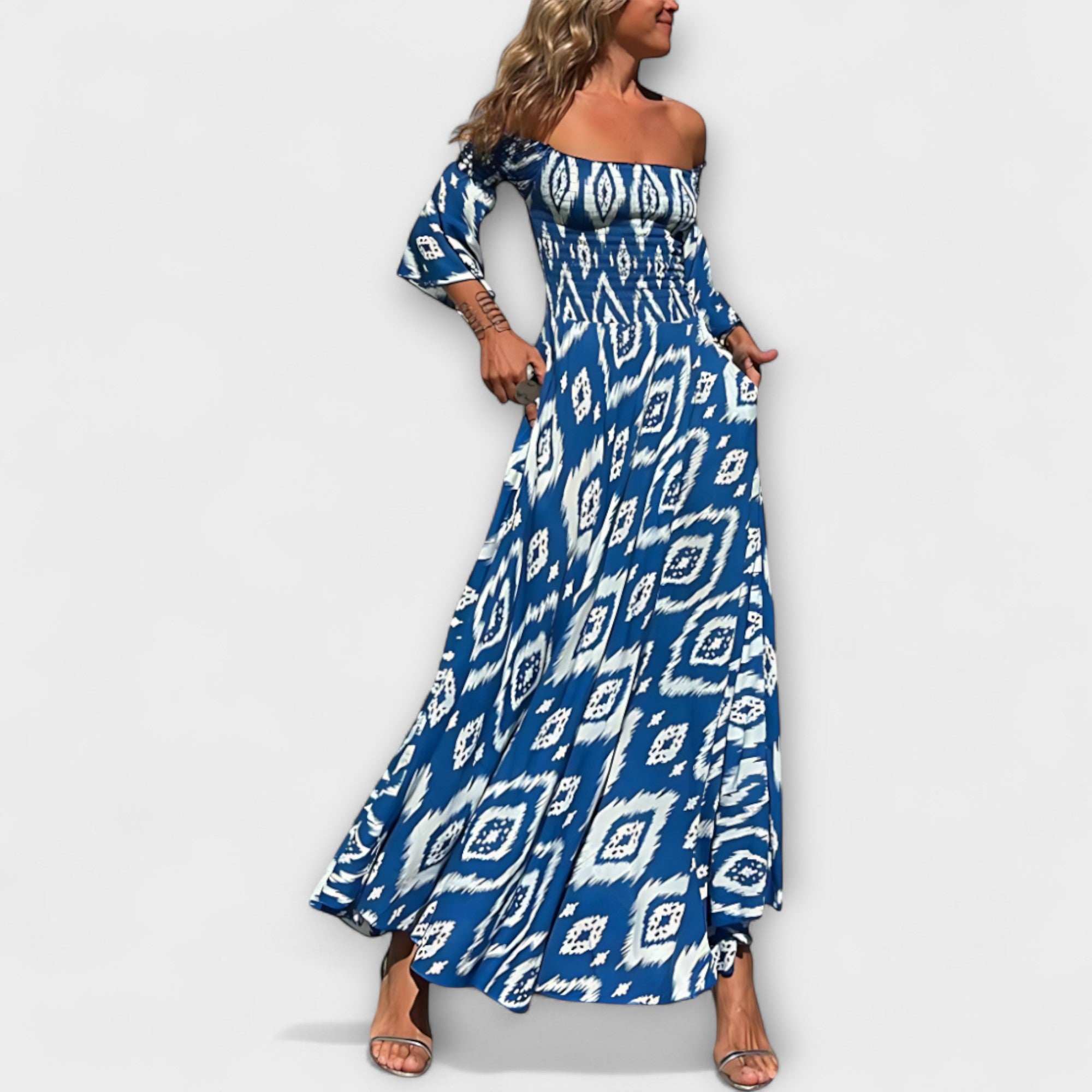 Bella - Abito Off-Shoulder con Fiori Oceanici