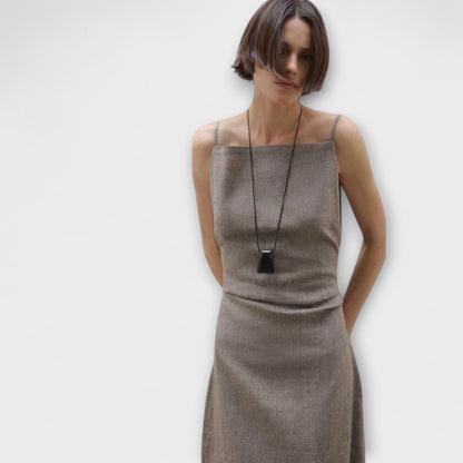 Clara - Abito Maxi Fluttuante Realizzato in Mistura di Lino