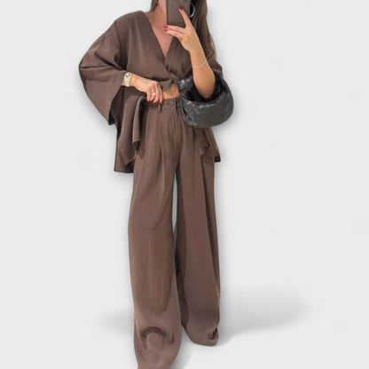 Jacqueline - Top e Pantaloni Casual a V