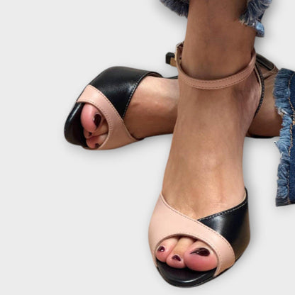 Noirella – Eleganza Bicolore in Rosa