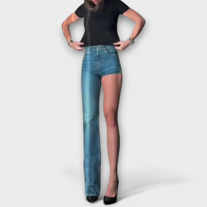 Astra - Pantaloni Corti in Denim Asimmetrici e Trendy con Spallina