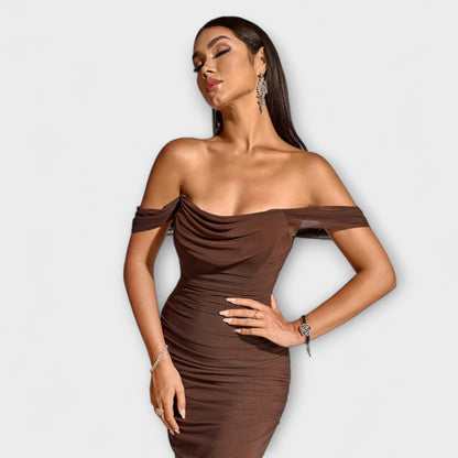 Ione - Vestito Bodycon con Volant a Spalle Scoperte