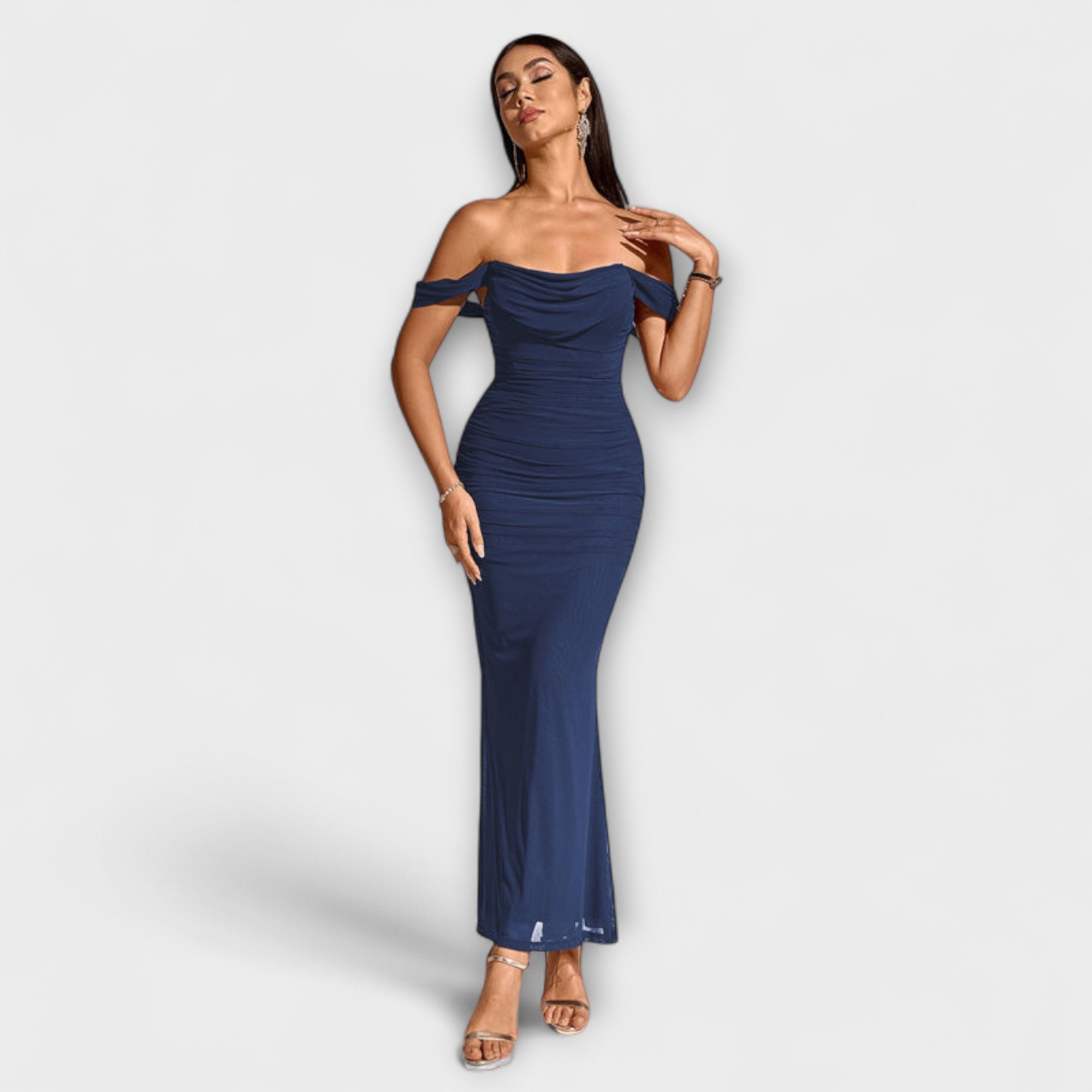 Ione - Vestito Bodycon con Volant a Spalle Scoperte