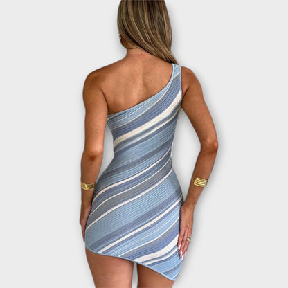 Kira - Mini Abito Tricot alla Moda con Spalla Scoperta