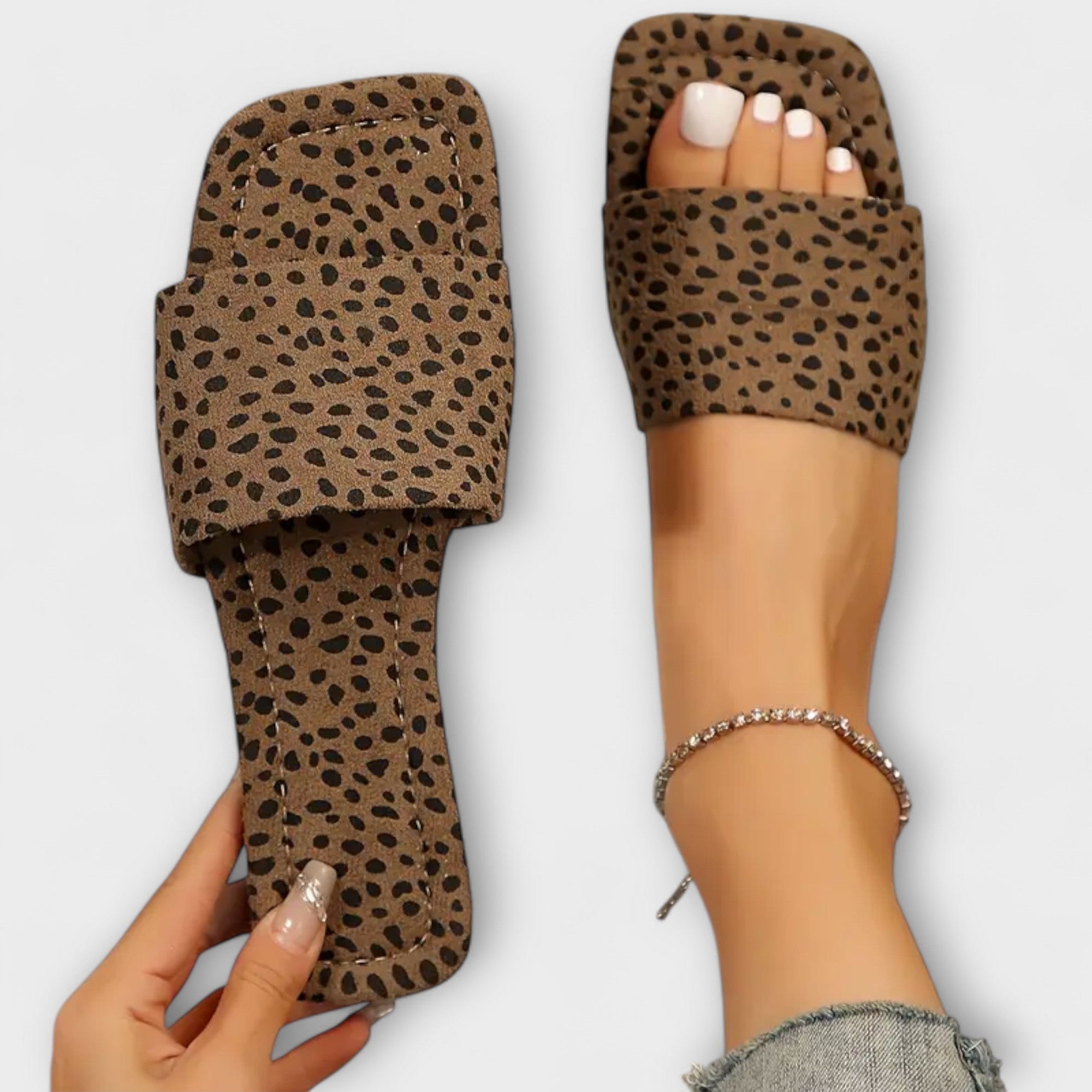 Pantofole Piane con Stampa Leopardo