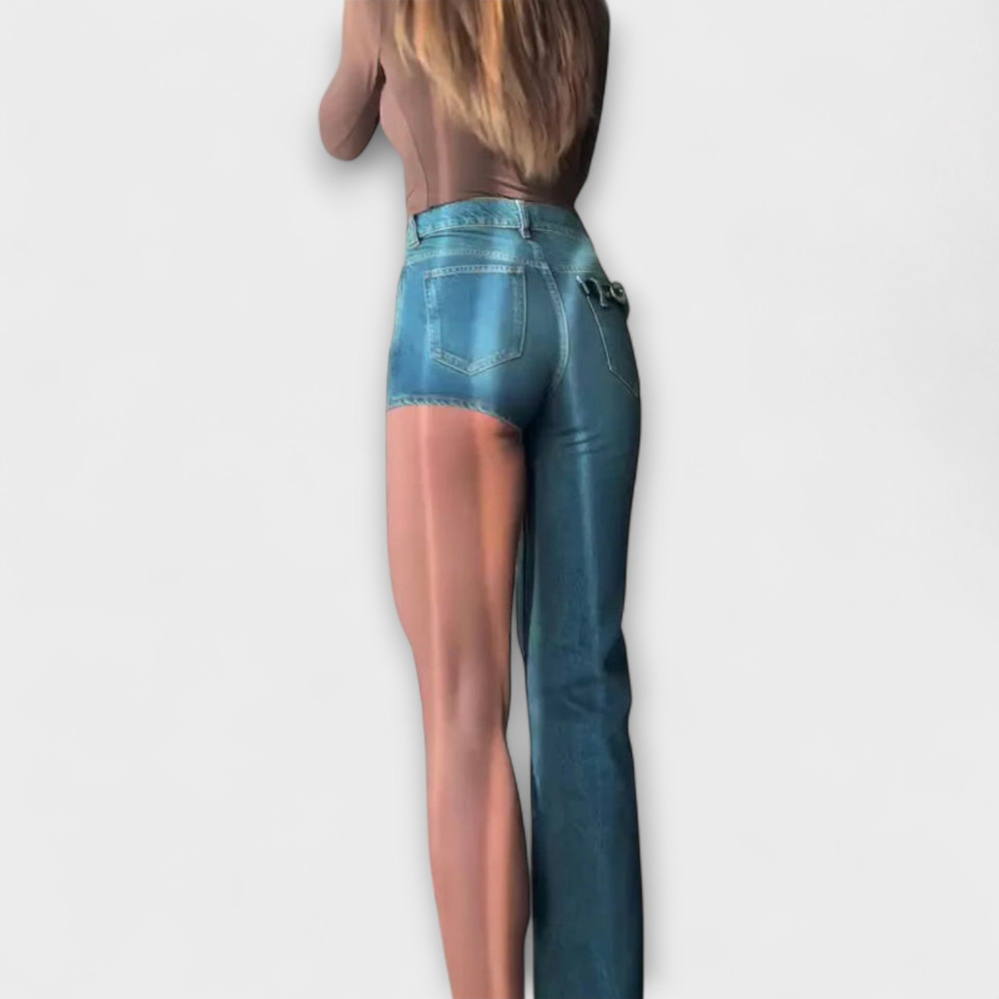 Astra - Pantaloni Corti in Denim Asimmetrici e Trendy con Spallina