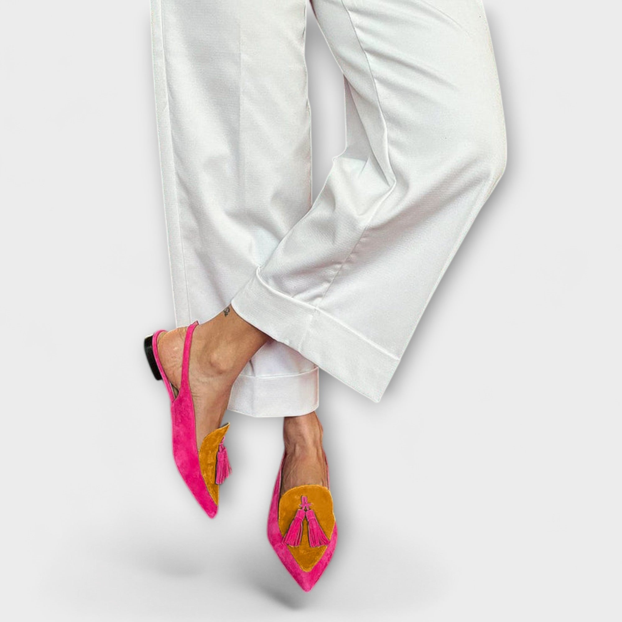 Frendessa – Gioco di Colori con Design a Frangia